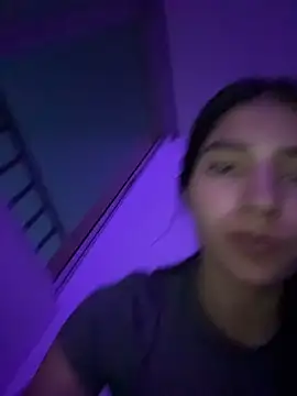 Ema_Rose_ webcam