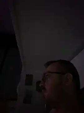iosonoBlu live cam on StripChat