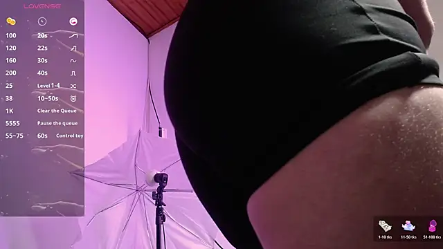 Eli_meaw webcam