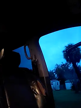 Hungwell1515 webcam