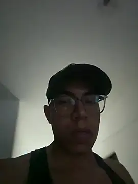 alejandrocock23 live cam on StripChat