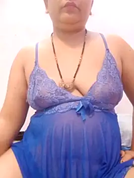nikkyguddi (F milf) - Fuck my pussy and make me wet 😘