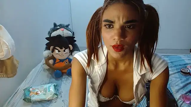 Raya_velvet webcam