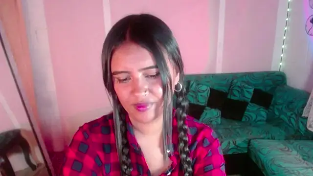 sweet_susy222 live cam on StripChat