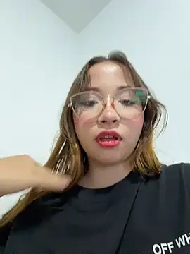 AliciaWhite_nt webcam