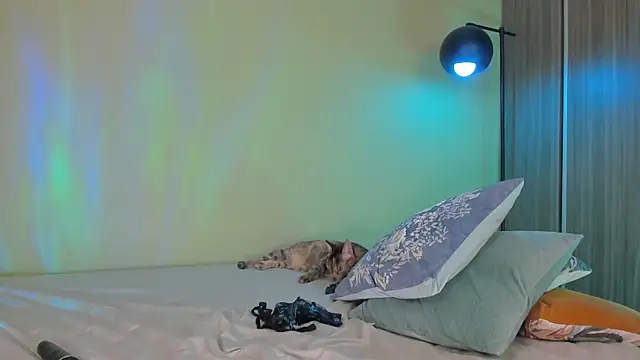 Fluffygarden webcam