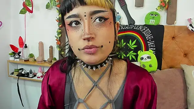 MeowMota_ live cam on StripChat
