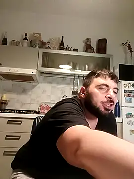 bear_skinny live cam on StripChat