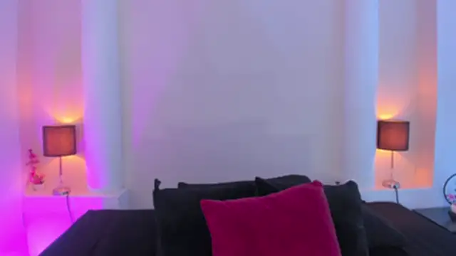 Dark_Kitty_666 live cam on StripChat