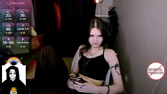 Dilara_xBaby live cam on StripChat