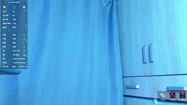 TheBatMansion live sex cam