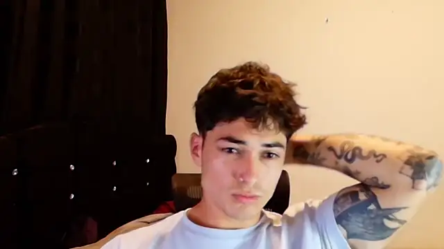 jimmy_class live cam on StripChat