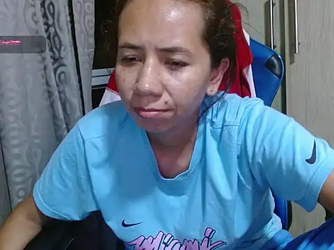 Danielagomez33 webcam