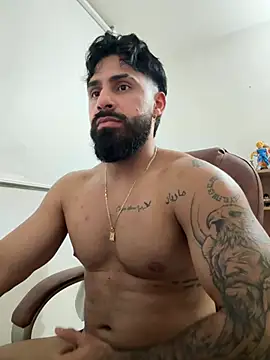 Ryan_Black3 live cam on StripChat