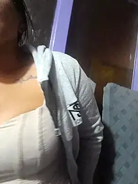 Emma_47 webcam