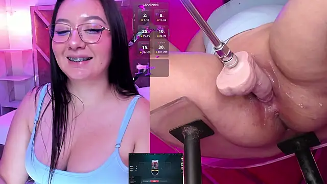 CataleyaGlow live webcam show