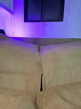 EmmaRoux_ live webcam show
