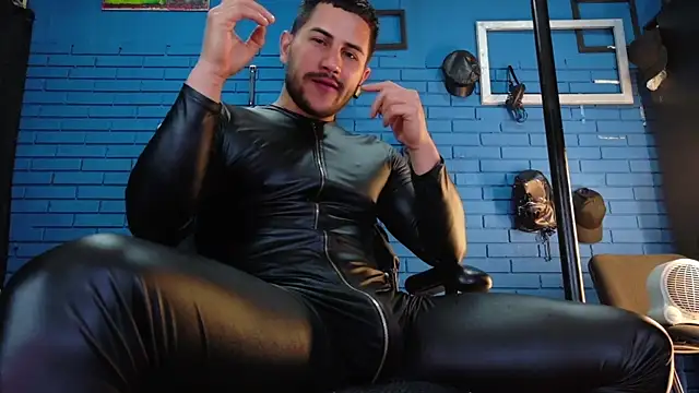 TheIan26 live webcam show