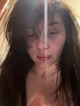 EvaHearts webcam