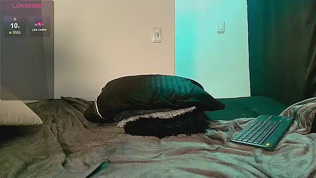 Lucio__Fox webcam