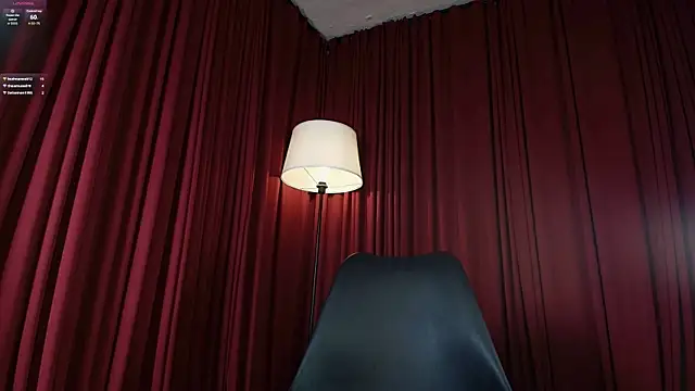 Alice-blaker live cam on StripChat