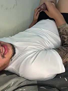 boydicksquirt live sex cam