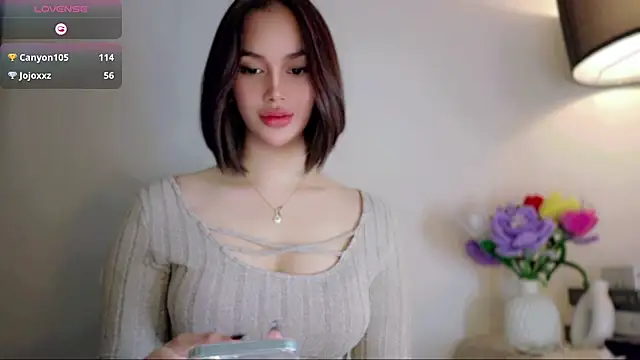 Anna_HollyDoll live webcam show