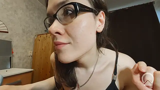RachelSav live webcam show