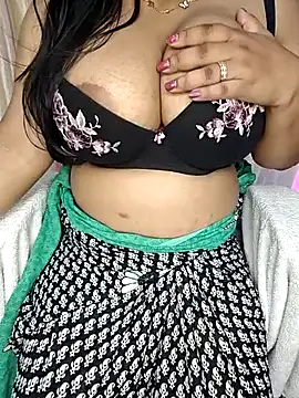Curvy_Pooja live cam on StripChat