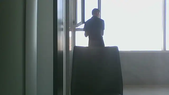 nole_china7 (Ask my age) - talk / fun / cum