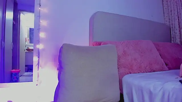 theglorioussophie's live room