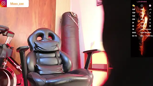 Latinmoster_boss live sex cam