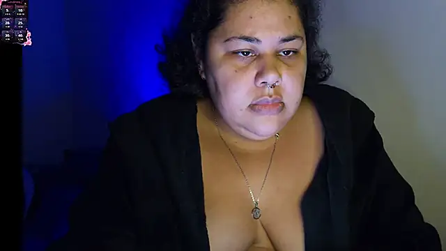 xlatinastar webcam