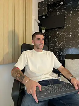 rafael_mendezz (M young) - cum show :wanker::devil: