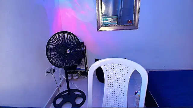 Crow_boss77 webcam