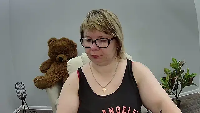 BonnnyBoobsy webcam