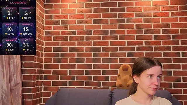 MyrtaMcclaney webcam