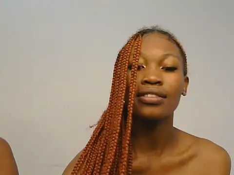 barbie_baddie (Ask my age) - kiss