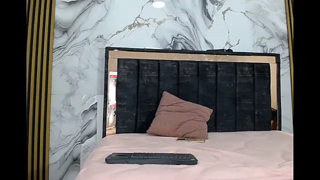 black_sexy_couple webcam