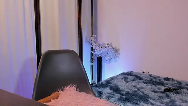 Krystalowenn webcam