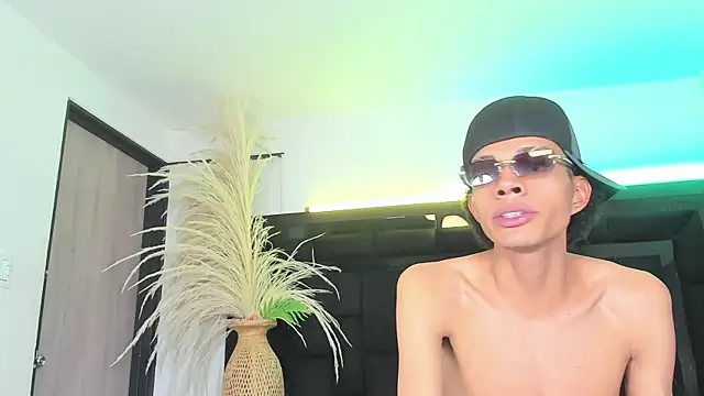 candyandmarilyn live webcam show