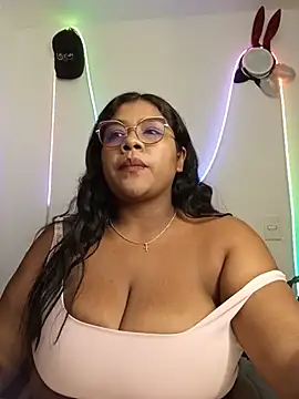 paola091 webcam