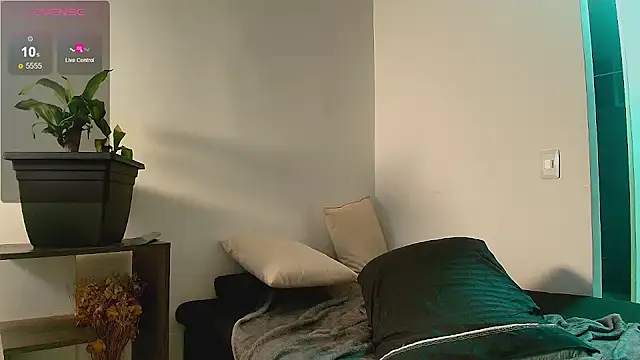 Lucio__Fox webcam