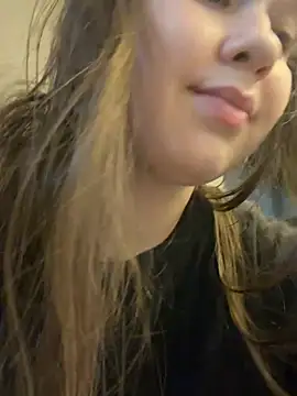 HornyGirlH webcam