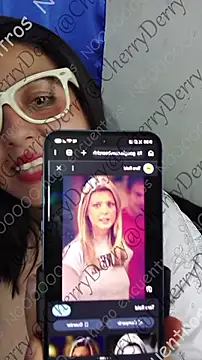 CherryDerry live webcam show