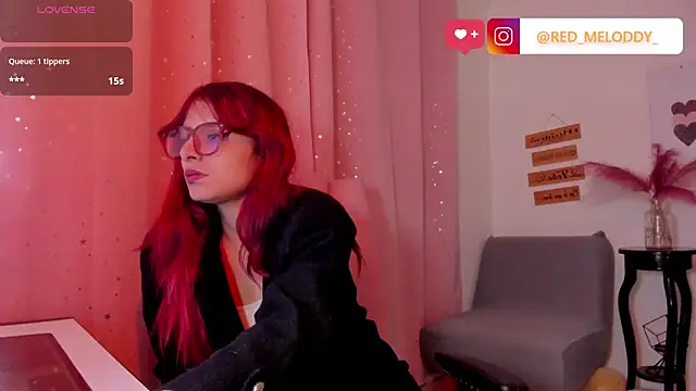 RedMeloddy live webcam show
