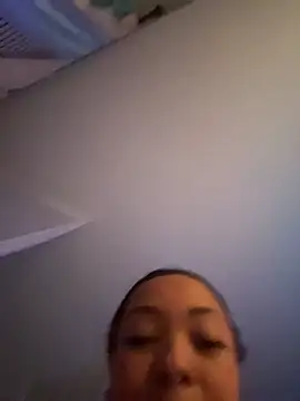 honeycombhalo live webcam show