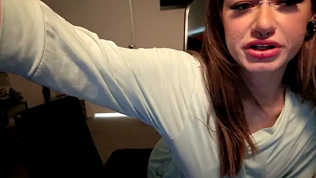 AshenRoe live webcam show