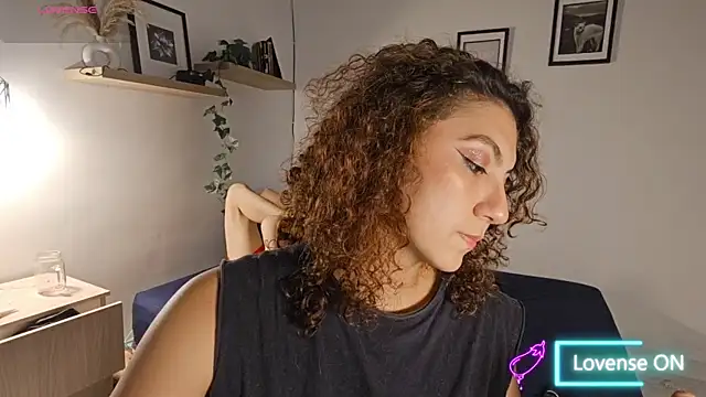 Mia_belmont webcam