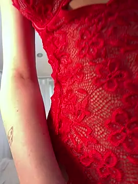 Haze24Red live cam on StripChat